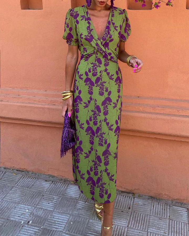 Brie Floral Midi Dress with V-Neckline Elegant Design for Autumn and Summer