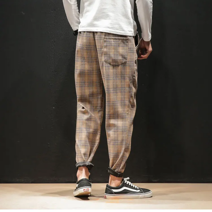 Renegade Plaid Jogger