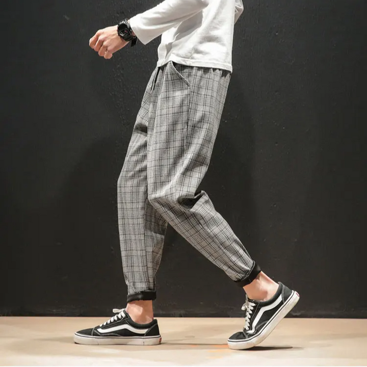 Renegade Plaid Jogger
