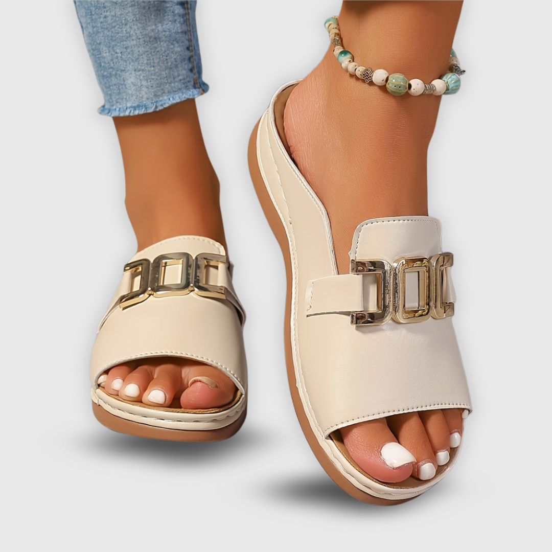 Jennifer Stylish Chain Slip-Ons Comfortable Everyday Footwear for Autumn and Summer