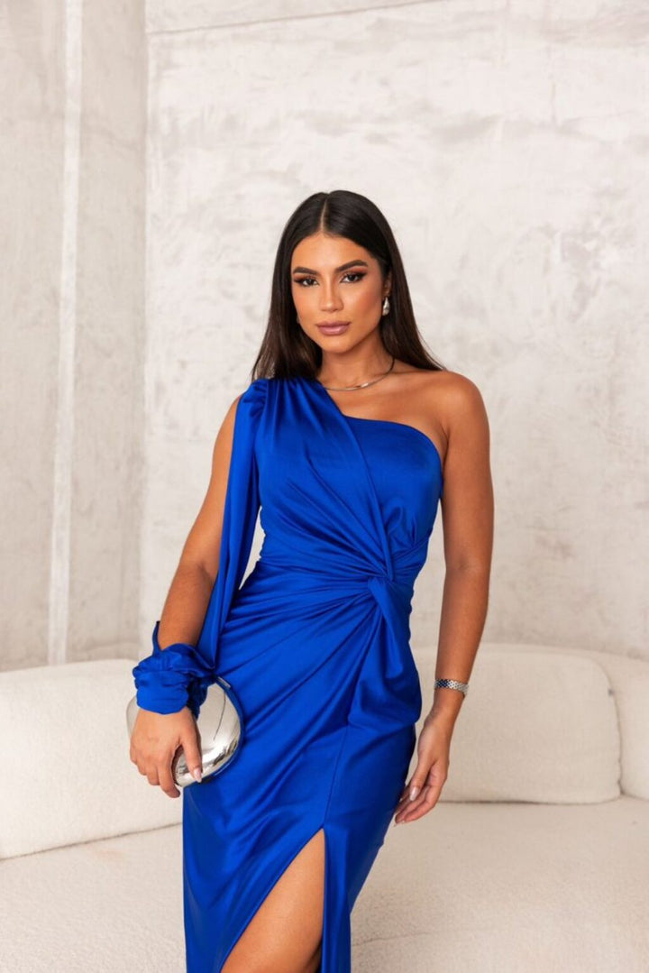 Hilda Elegant Dress with Timeless Style and Comfortable Fit for Autumn