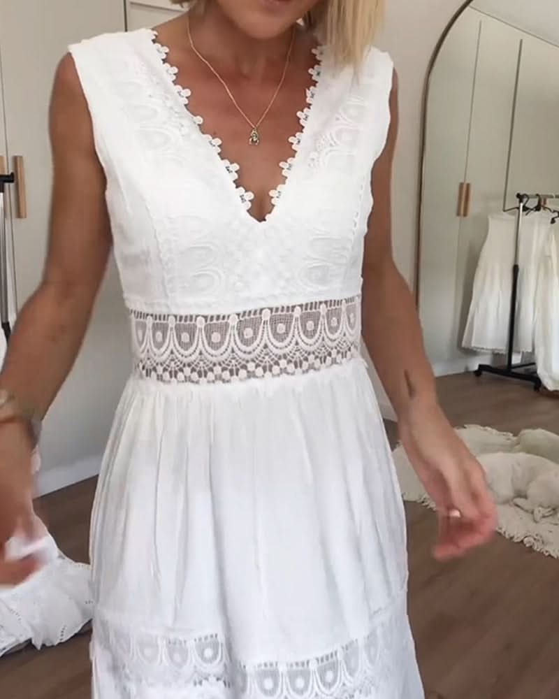 Rose Lace V-Neck Cami Maxi Dress Lightweight Summer and Autumn