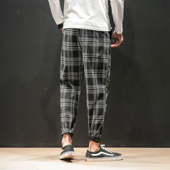 Renegade Plaid Jogger