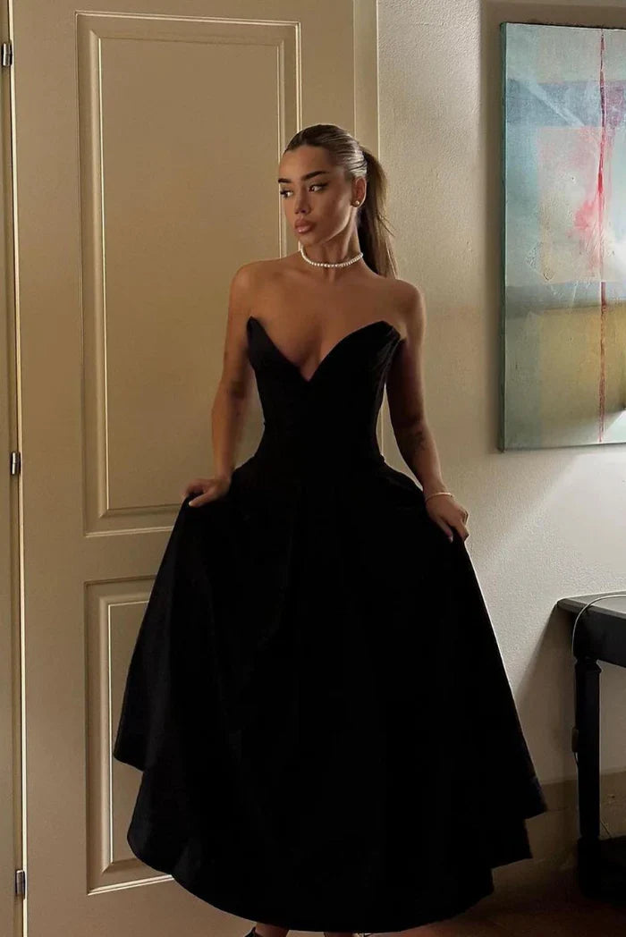 Lorelei Off-the-Shoulder Corset Midi Dress with Structured Fit for Autumn