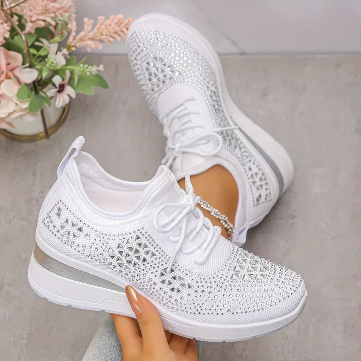 Assina Orthopedic Sneakers with Lightweight Comfort and Radiant Finish for Autumn and Summer