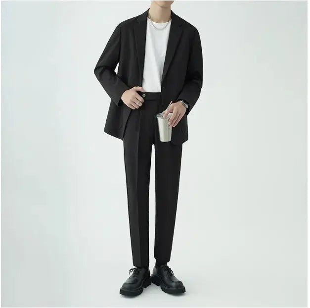 Ethan | Modern Tailored Minimalist Men's Suit Set for All-Season Elegance 4