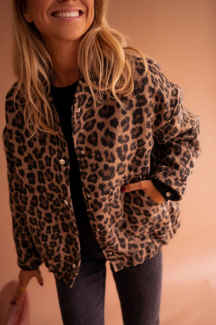 Elodie Leopard Print Jacket Stylish Lightweight Autumn Layer