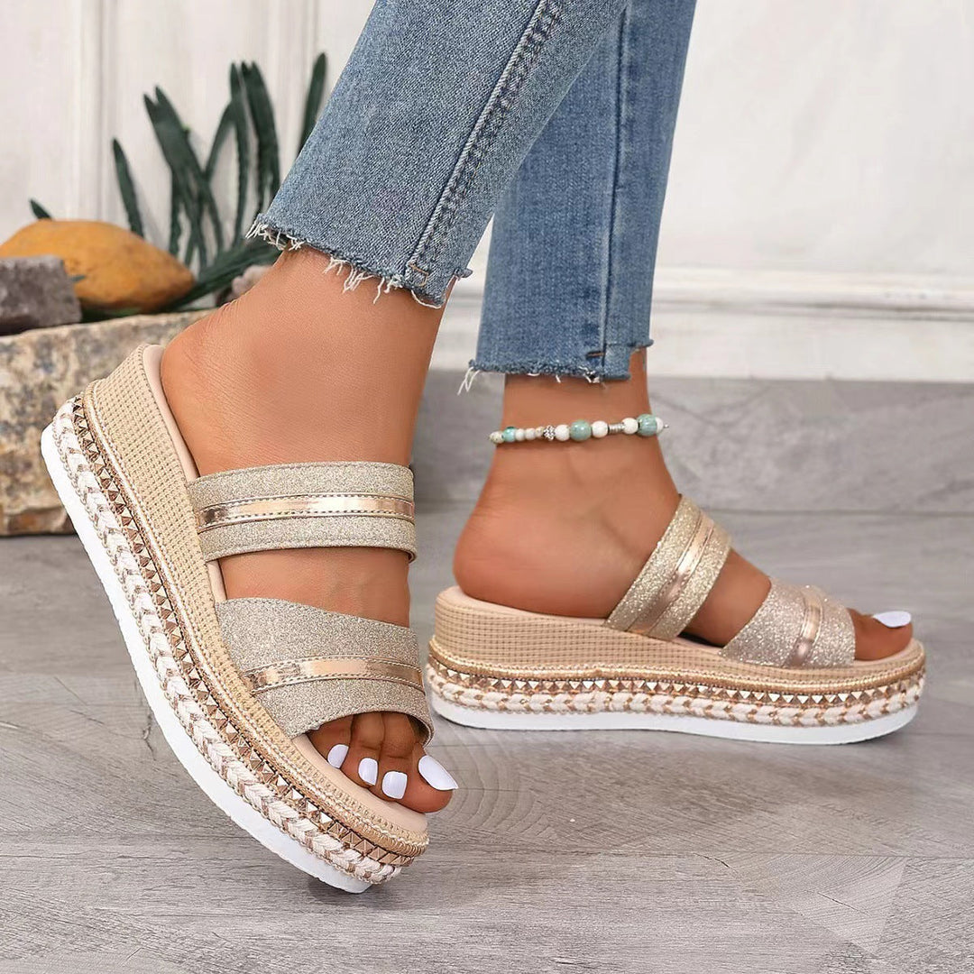 Daphne Stylish Summer Platform Sandals with Comfortable Fit and Versatile Design