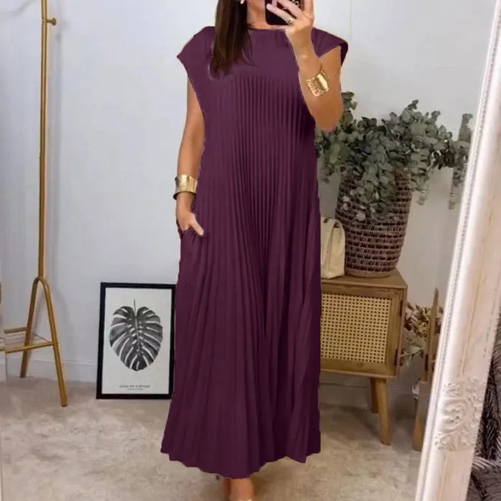 Tamara Elegant Pleated Maxi Dress Lightweight Comfort and Style for Autumn and Summer