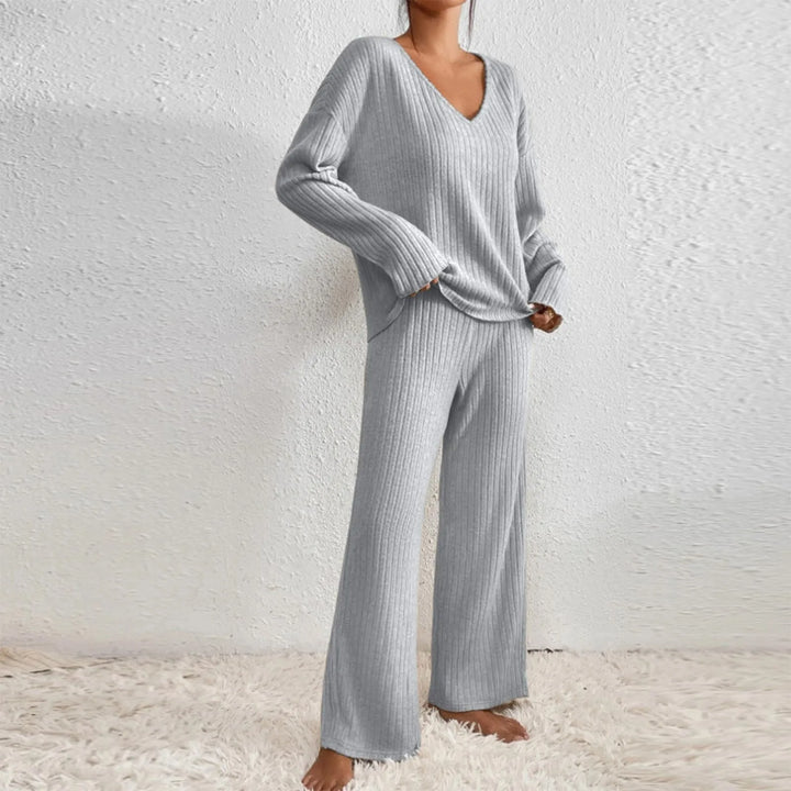 KATHY Ribbed Knitted 2-Piece Loungewear Set – Stylish, Comfortable Autumn Sweater & Pants