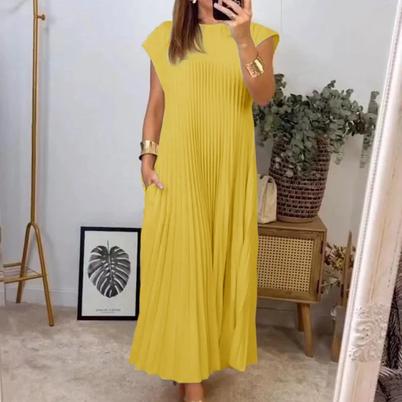Tamara Elegant Pleated Maxi Dress Lightweight Comfort and Style for Autumn and Summer
