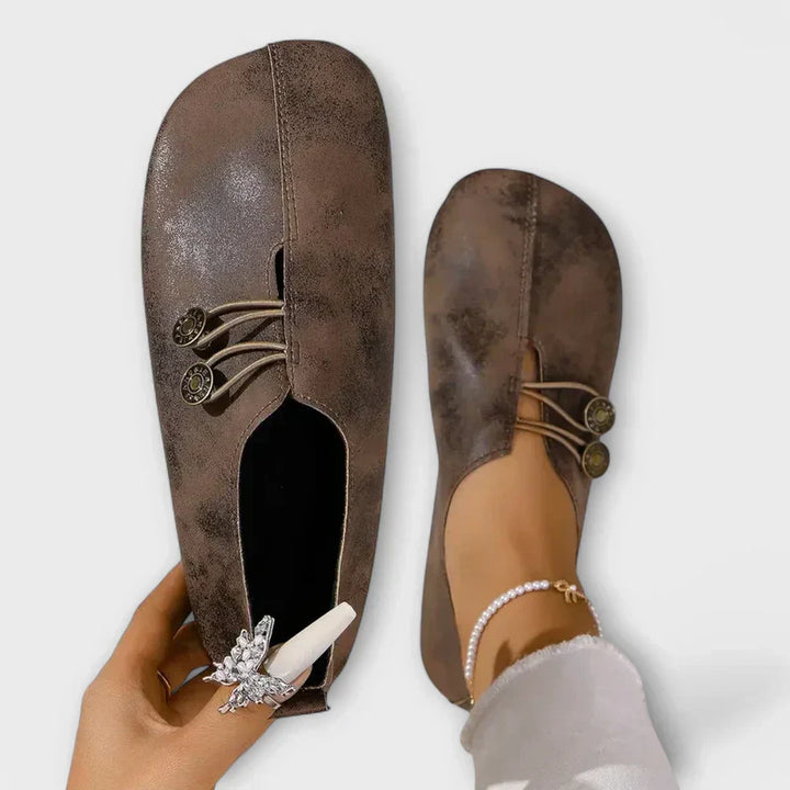 Noira Stylish Comfortable Flat Shoes for Autumn and Summer
