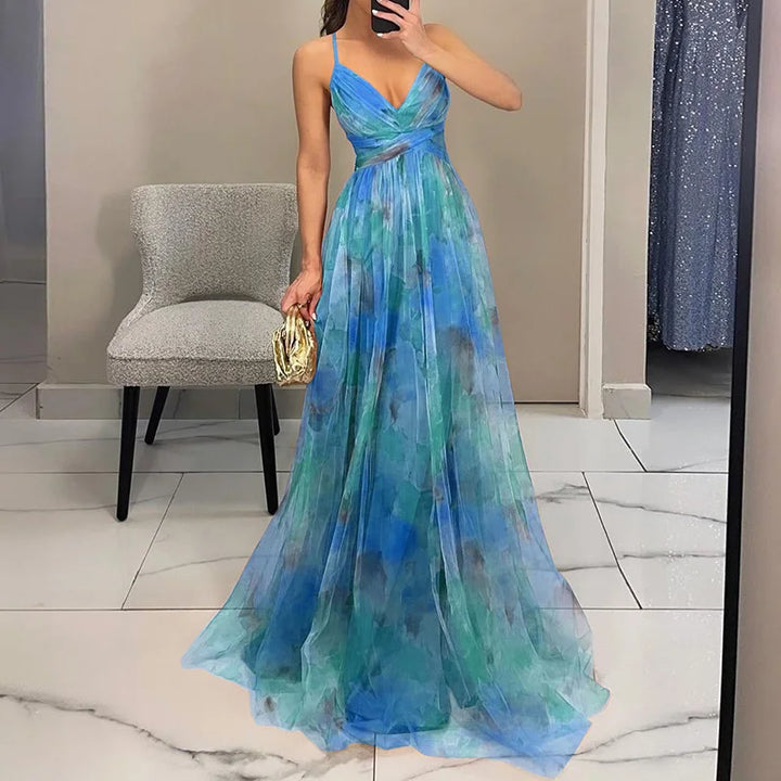 Gisele Flattering Floral Maxi Dress with Elegant Movement for Summer and Autumn