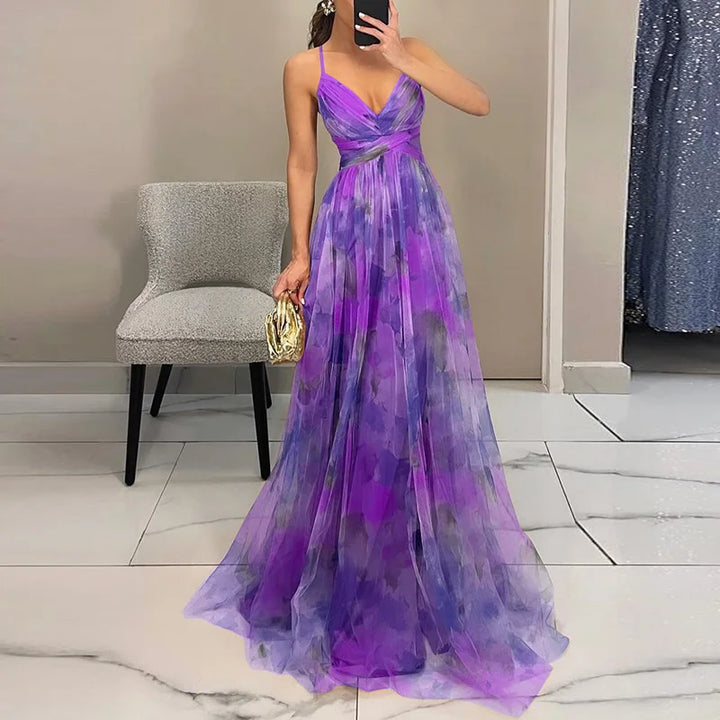 Gisele Flattering Floral Maxi Dress with Elegant Movement for Summer and Autumn