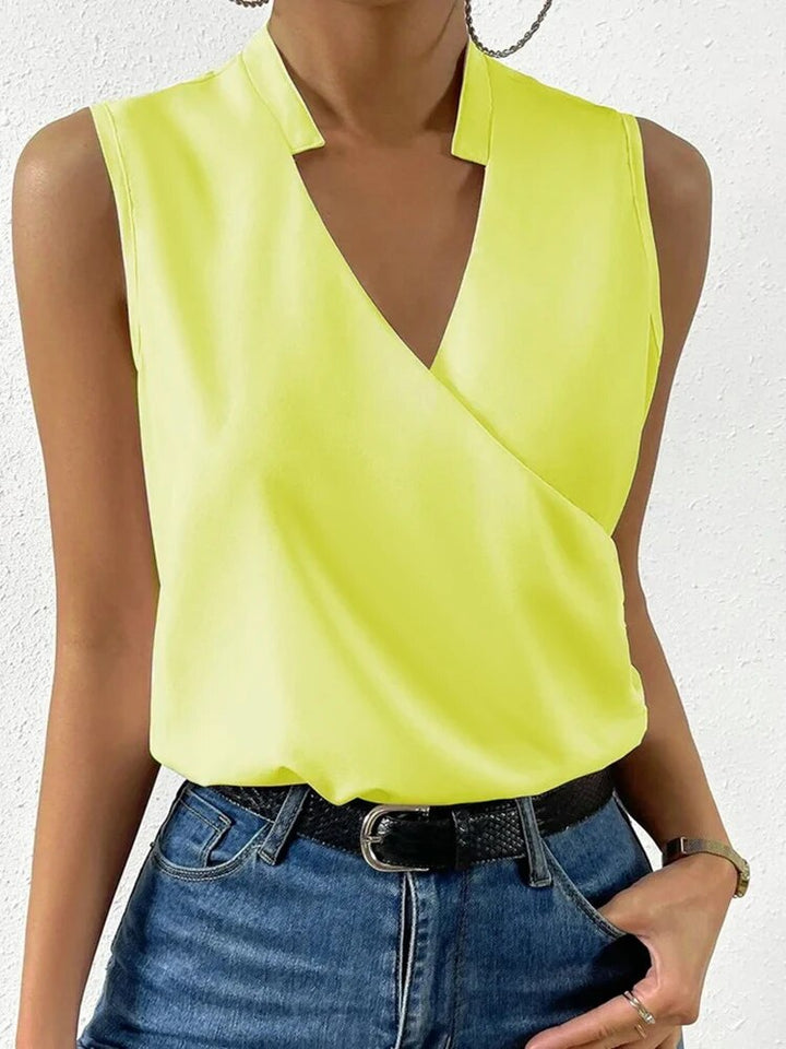 Emma Stylish Casual V-Neck Top for Summer and Autumn with Comfortable Breathable Fit