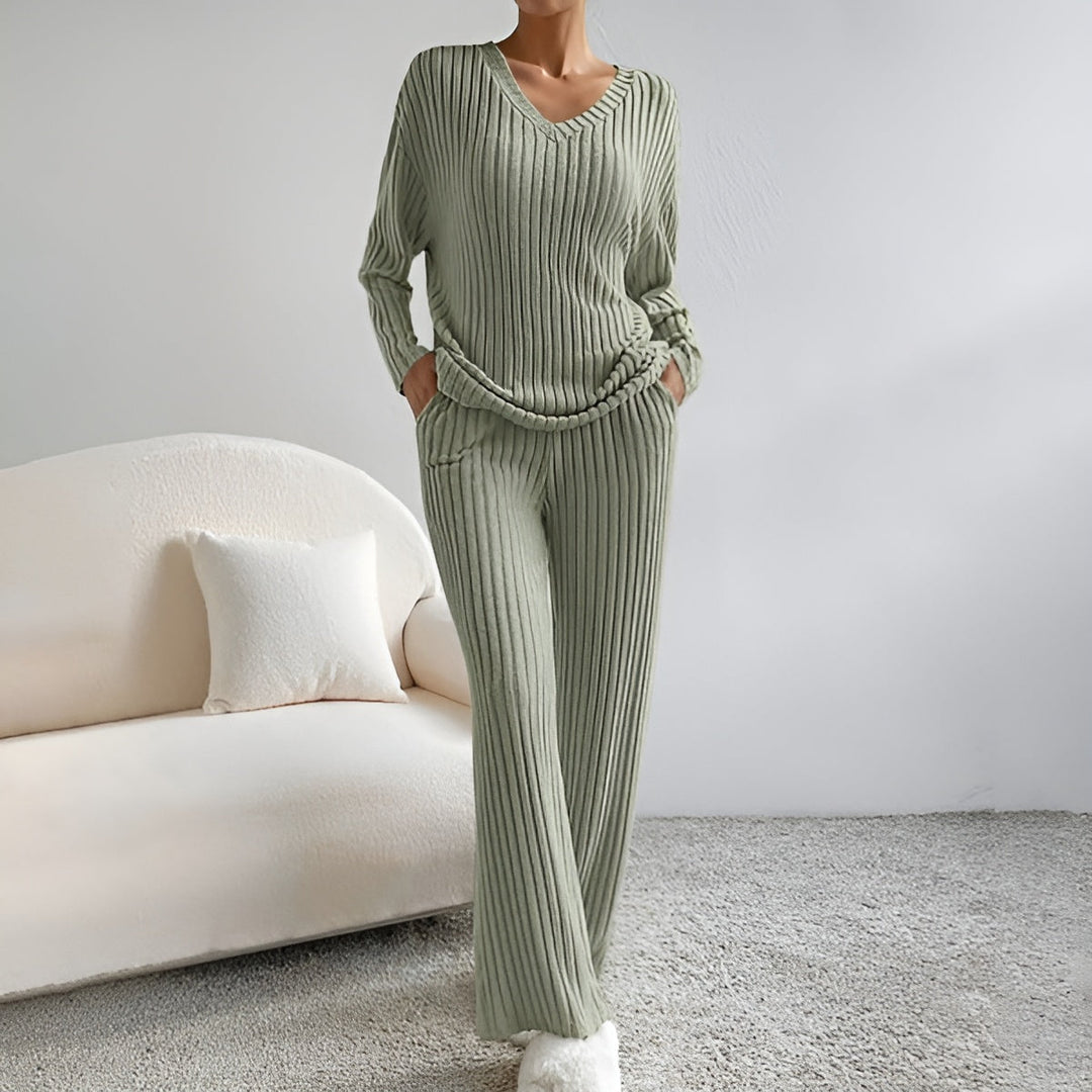 Wilma Ribbed V-Neck Sweater Set Comfortable Stylish Autumn Layering