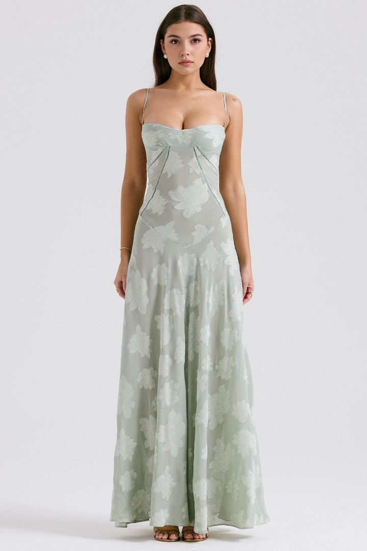 Brandy Elegant Flowy Maxi Dress Soft Breathable Design for Summer and Autumn