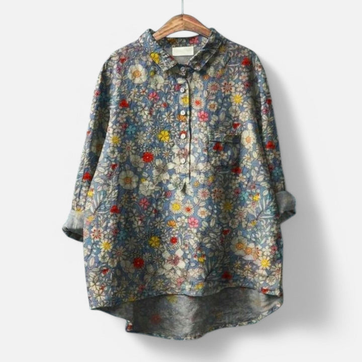 Kiara Stylish Loose Fit Floral Blouse for Summer Comfort
