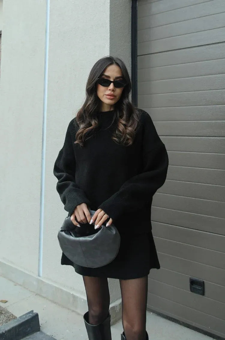 NEVA 2-Piece Oversized Sweater and Skirt Set for Women – Comfortable Stylish Autumn Outfit